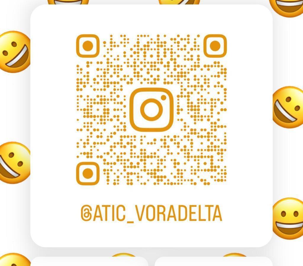 アンポスタAtic Voradeltaアパートメント エクステリア 写真